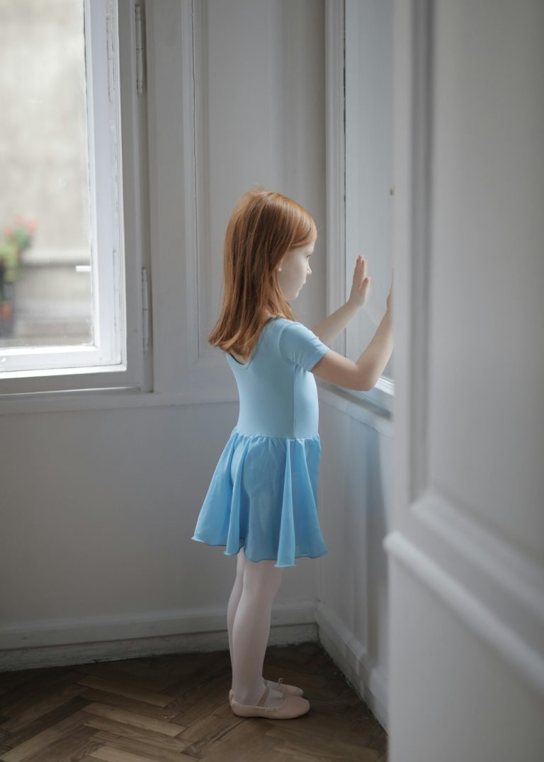 child custody attorney reviewing parenting plan violation